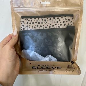 Mini hydrojug sleeve